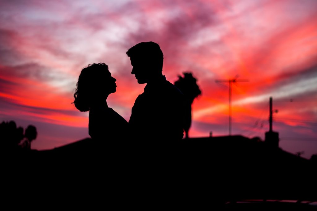 Contoh Kata-Kata Romantis dan Kesetiaan Cinta dalam Bahasa Inggris